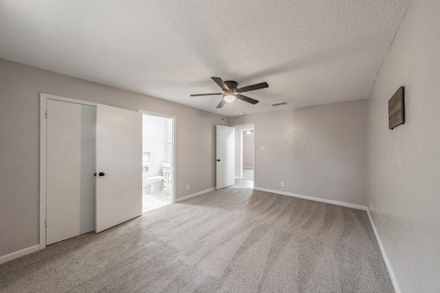 6904 Echo Hill Drive, Watauga, TX 76148