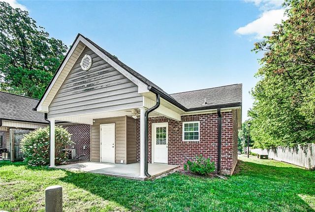 716 Dixon Avenue A, Asheboro, NC 27203