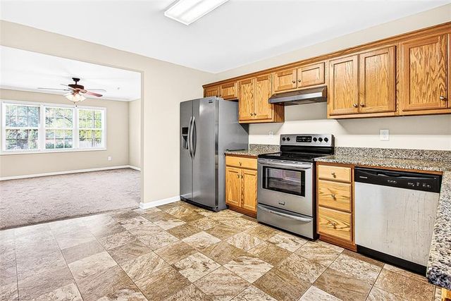 716 Dixon Avenue A, Asheboro, NC 27203