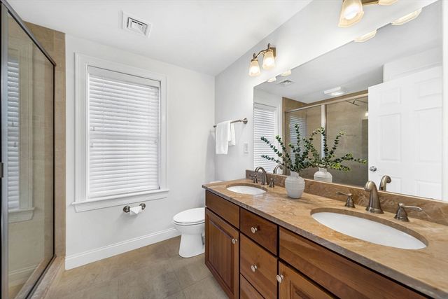 385 Hillside Ave, Needham, MA 02494