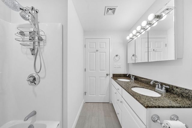 385 Hillside Ave, Needham, MA 02494