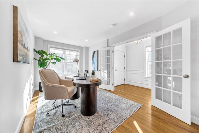 385 Hillside Ave, Needham, MA 02494