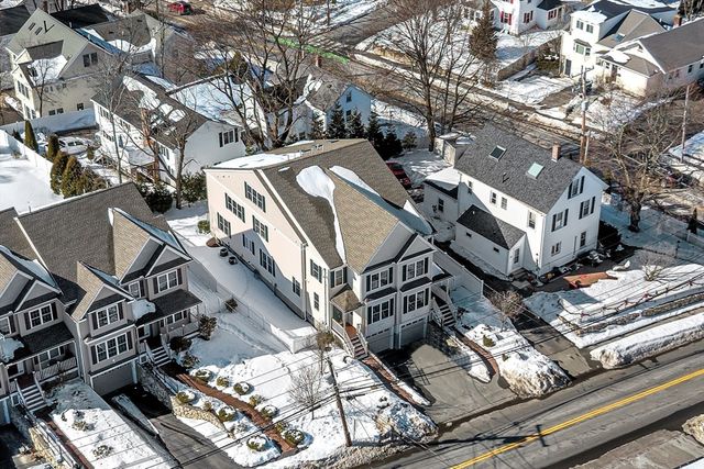 385 Hillside Ave, Needham, MA 02494