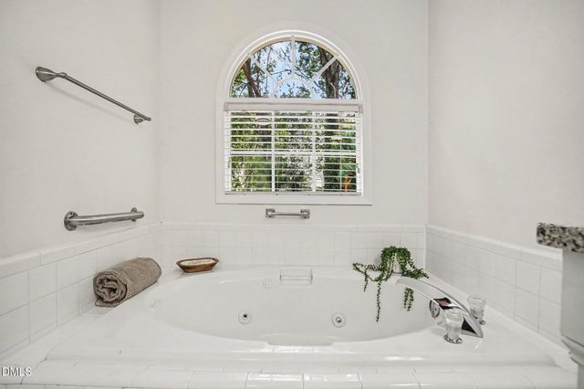 6000 Westborough Drive, Raleigh, NC 27612