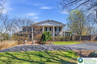 164 Chestnut Oak Drive, Pocono Twp, PA 18372