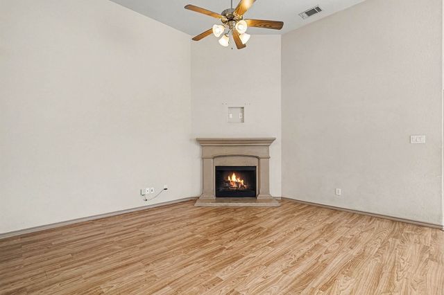 8512 Axis Deer Run, Fort Worth, TX 76179