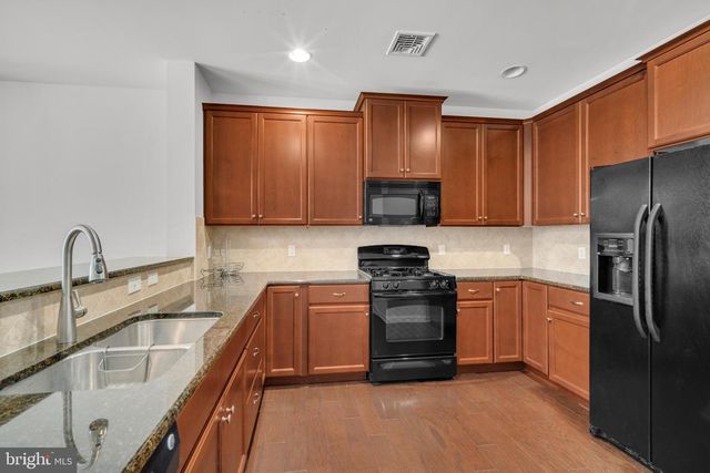 243 CARSON TER, Huntingdon Valley, PA 19006