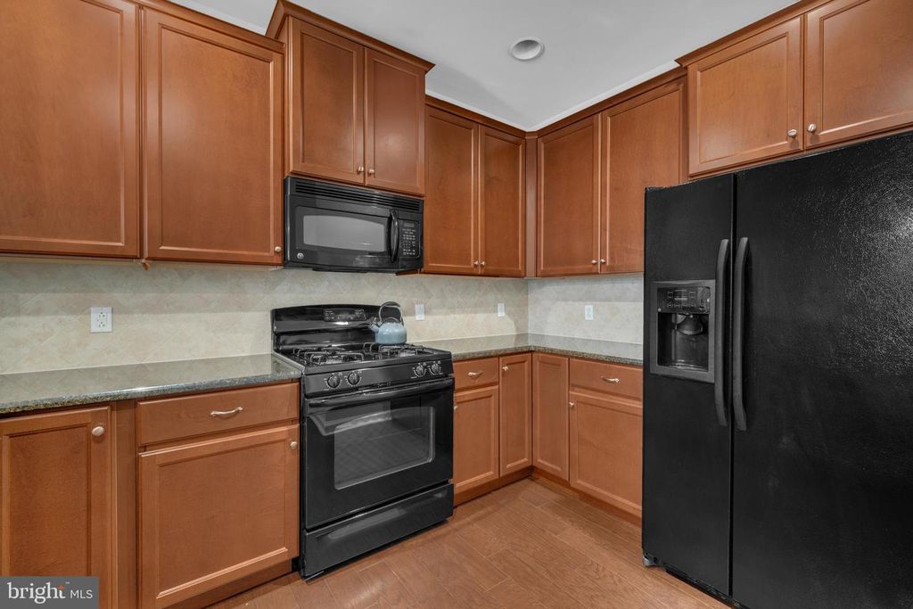 243 CARSON TER, Huntingdon Valley, PA 19006