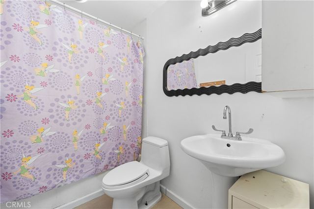 9600 Van Nuys 220, Panorama City, CA 91402