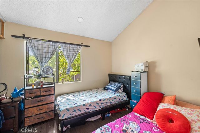 9600 Van Nuys 220, Panorama City, CA 91402