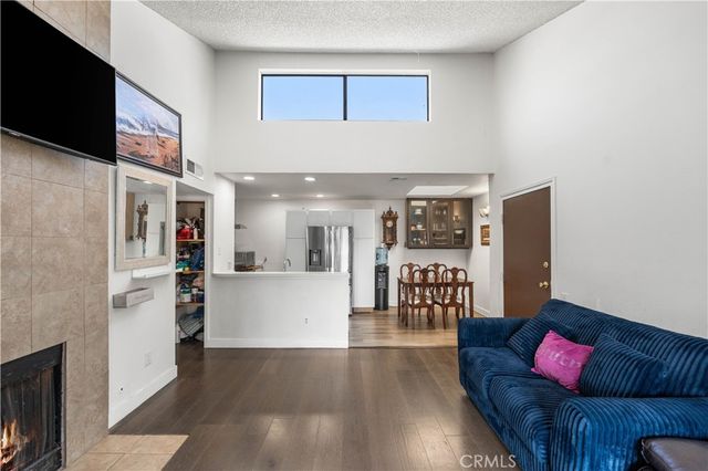 9600 Van Nuys 220, Panorama City, CA 91402