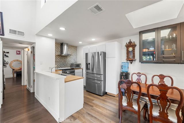 9600 Van Nuys 220, Panorama City, CA 91402