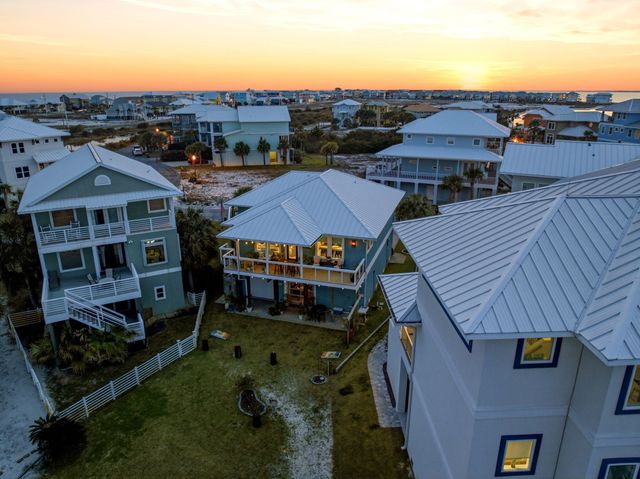 1468 Bermuda Drive, Navarre, FL 32566