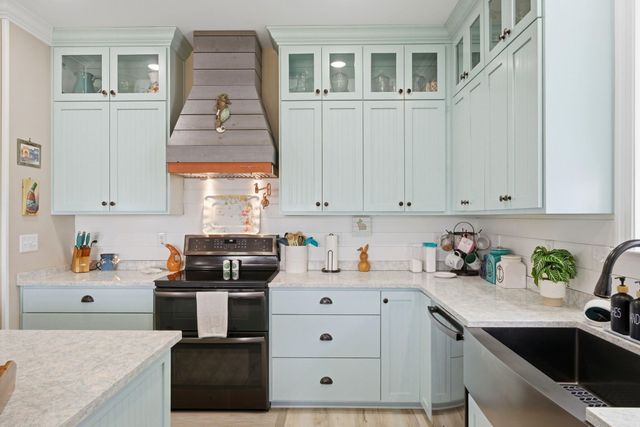 1468 Bermuda Drive, Navarre, FL 32566