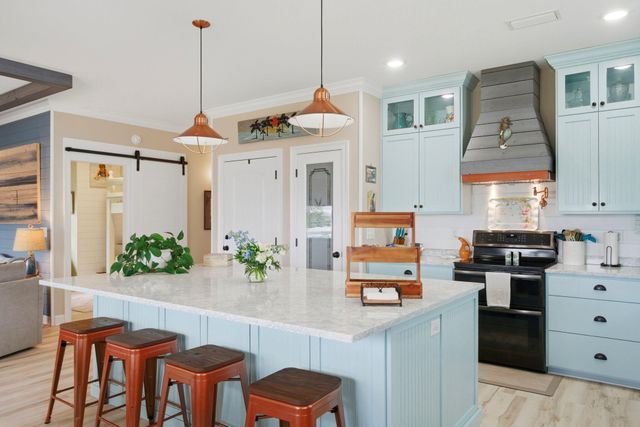 1468 Bermuda Drive, Navarre, FL 32566