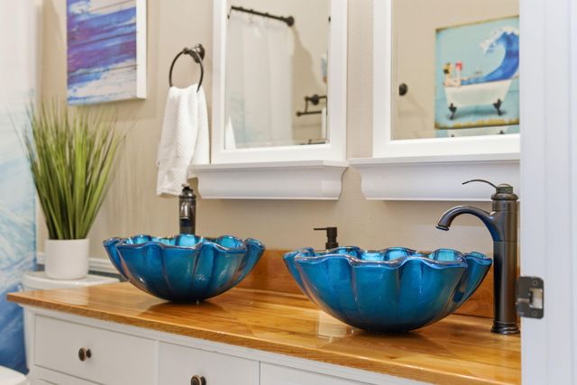 1468 Bermuda Drive, Navarre, FL 32566