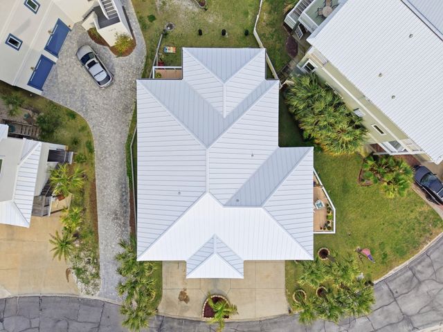 1468 Bermuda Drive, Navarre, FL 32566