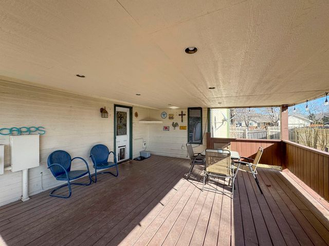 157 S Peachwood Dr., Haysville, KS 67060