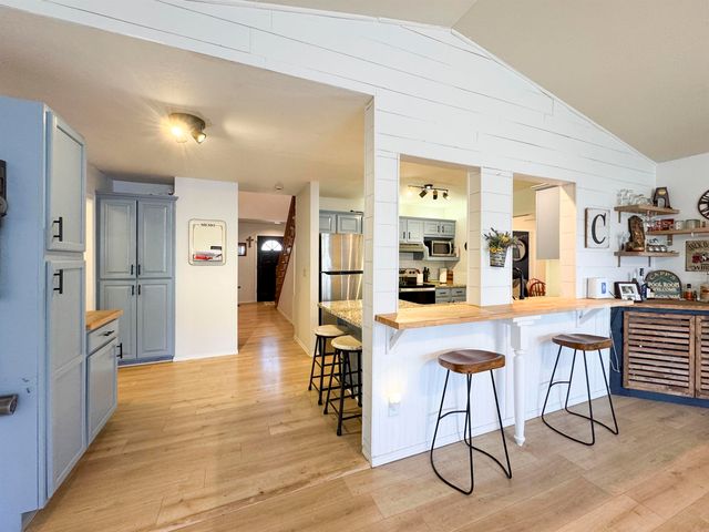 157 S Peachwood Dr., Haysville, KS 67060