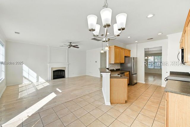 154 Regent Ave, Bluffton, SC 29910