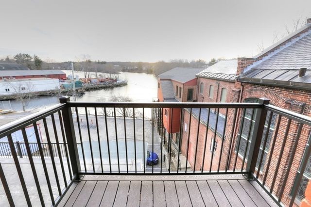 15 Washington Street B, Hudson, MA 01749