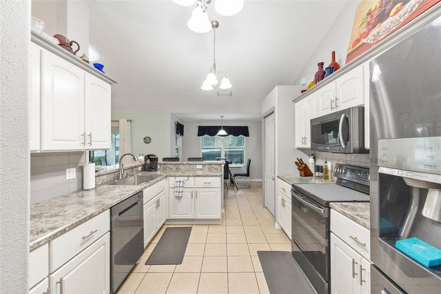 5562 SW 129TH PLACE ROAD, Ocala, FL 34473