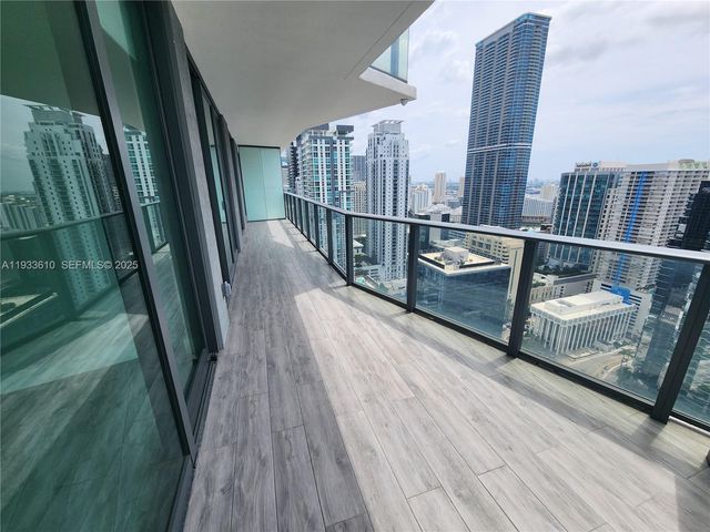 1300 S Miami Ave 3502, Miami, FL 33130
