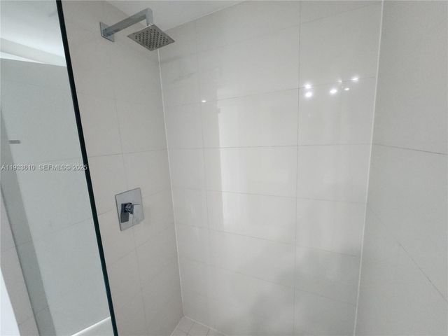 1300 S Miami Ave 3502, Miami, FL 33130