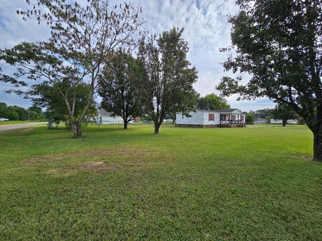 4125 Angel Drive, Dalzell, SC 29040