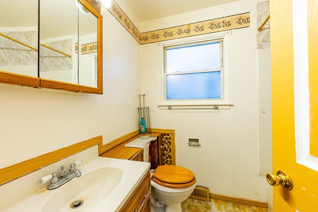 641 W 54th Place, Chicago, IL 60609