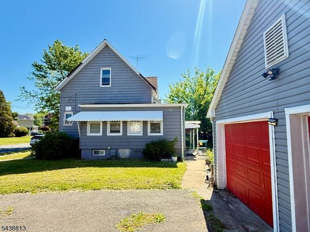 110 Randolph Ave, South Plainfield Boro, NJ 07080