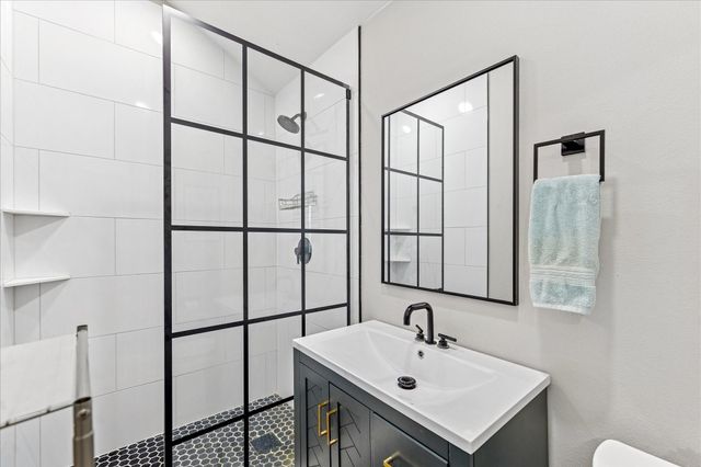 19414 Indigo Lake Drive, Magnolia, TX 77355