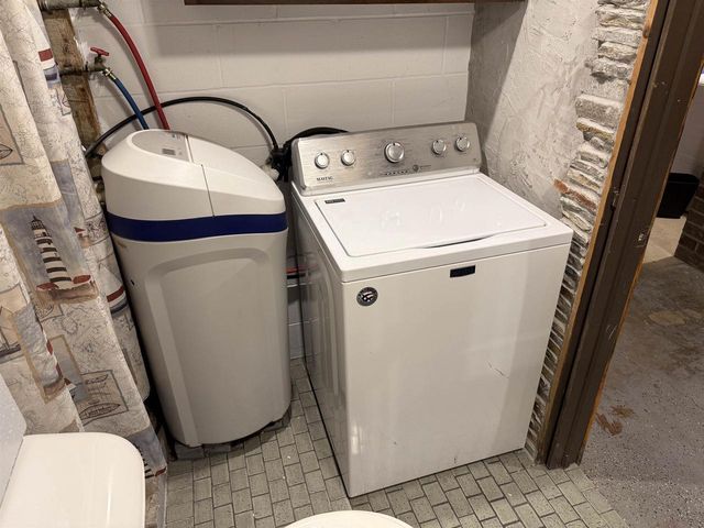 6170 SHERRIE LANE, Gillett, WI 54124