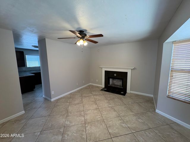 19821 N 9th Place, Phoenix, AZ 85024