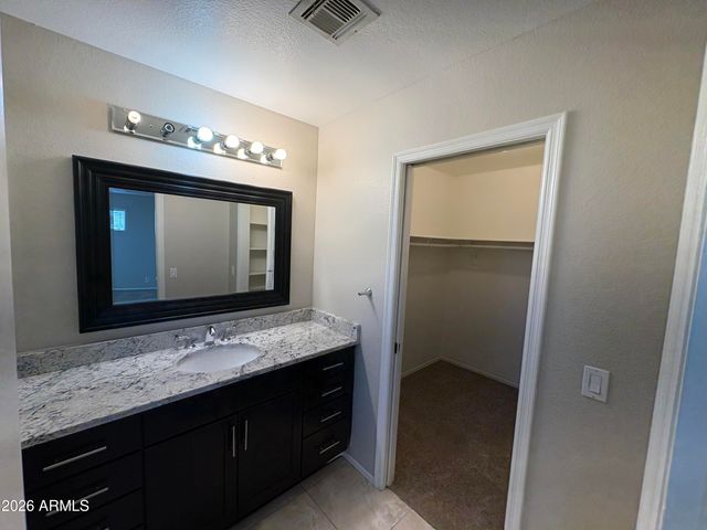 19821 N 9th Place, Phoenix, AZ 85024