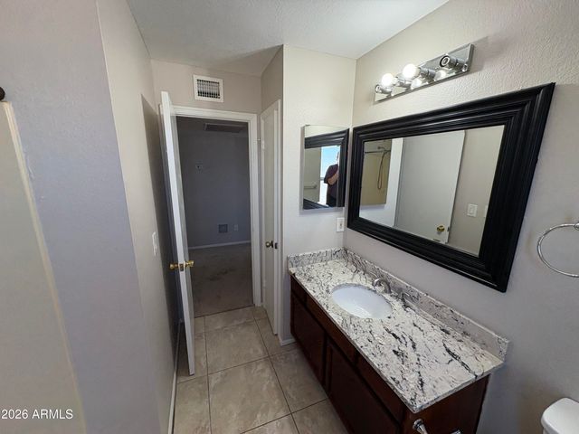 19821 N 9th Place, Phoenix, AZ 85024