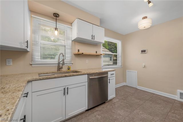 85 E 205th Street, Euclid, OH 44123
