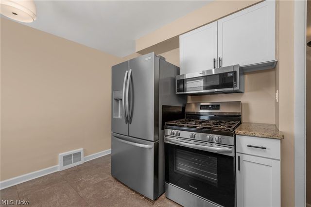 85 E 205th Street, Euclid, OH 44123