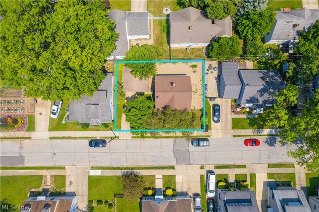 85 E 205th Street, Euclid, OH 44123
