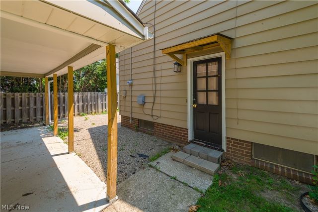 85 E 205th Street, Euclid, OH 44123