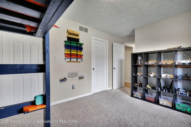 1375 Daylily, Holt, MI 48842