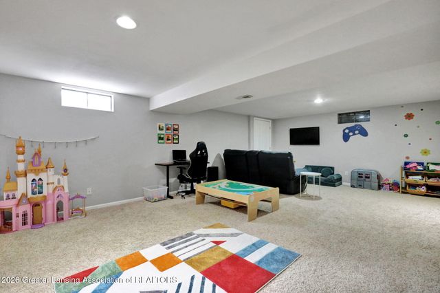 1375 Daylily, Holt, MI 48842