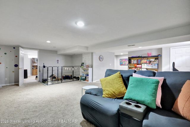 1375 Daylily, Holt, MI 48842