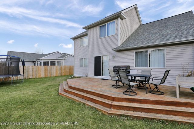 1375 Daylily, Holt, MI 48842