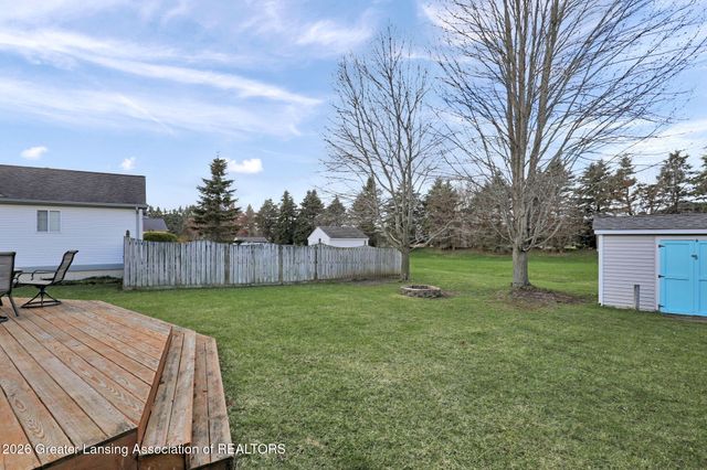 1375 Daylily, Holt, MI 48842