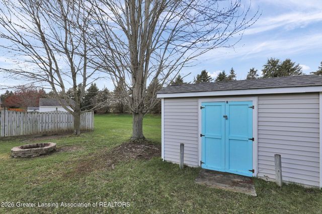 1375 Daylily, Holt, MI 48842