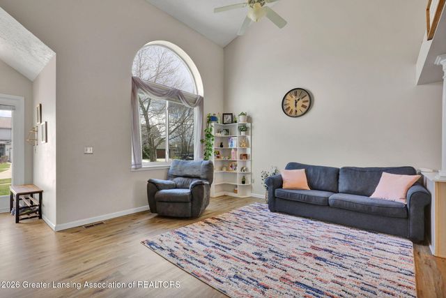 1375 Daylily, Holt, MI 48842