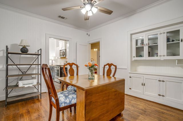 2119 Stanley Avenue, Fort Worth, TX 76110