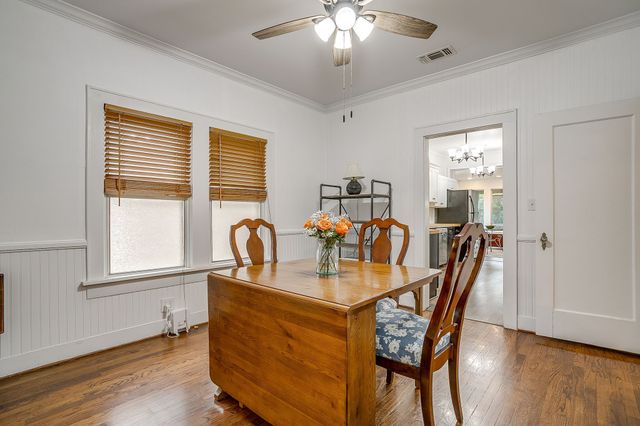 2119 Stanley Avenue, Fort Worth, TX 76110