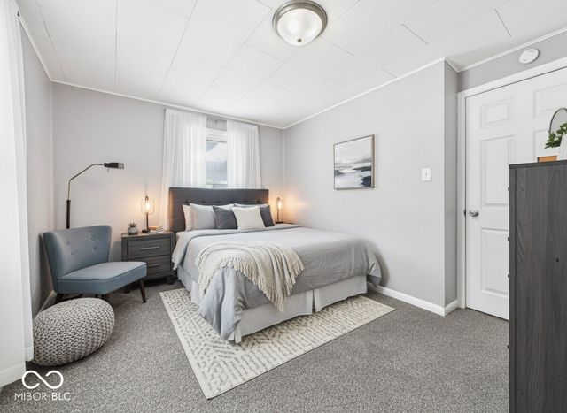 124 W Cross Street, Anderson, IN 46012